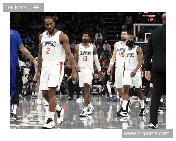 快船与小牛精彩对决回顾10月30日比赛录像全程分析与亮点总结