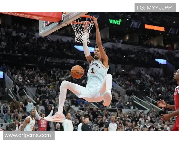 2012年圣诞大战回顾雷霆与热火的巅峰对决与精彩瞬间分析 2012年圣诞大战回顾雷霆与热火的巅峰对决与精彩瞬间分析